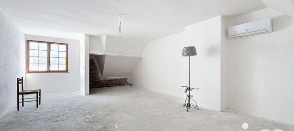 Casa de 4 dormitorios en Linas, France No. 285715 16