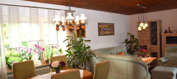 4 rooms Bungalow in Leer, Germany No. 245911 2