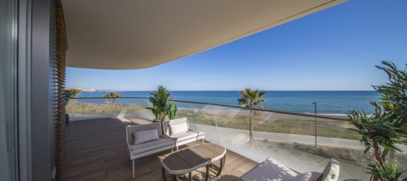 4 bedrooms Apartment in Estepona, Spain No. 2924 4