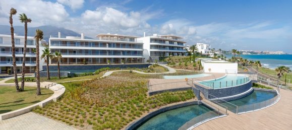 4 bedrooms Apartment in Estepona, Spain No. 2924 17