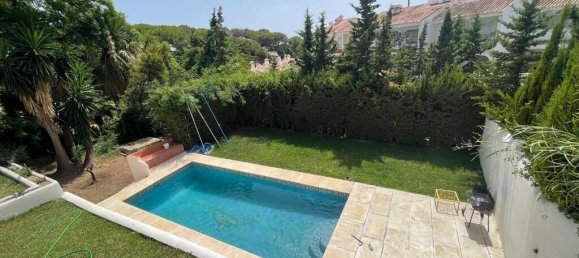 3 غرف نوم فيلا في Fuengirola, Spain رقم 256428 3