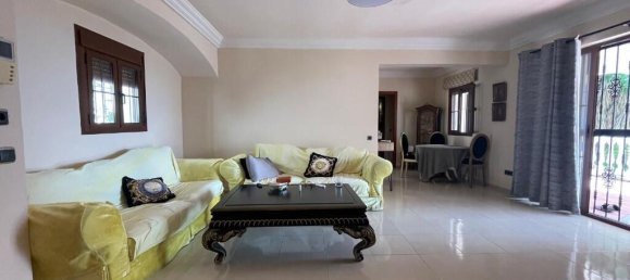 3 غرف نوم فيلا في Fuengirola, Spain رقم 256428 12