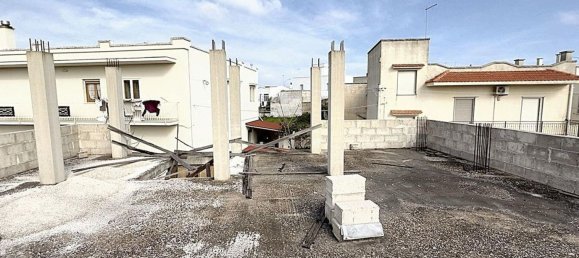 Квартира с 3 комнатами в Чистернино, Италия № 190888 12