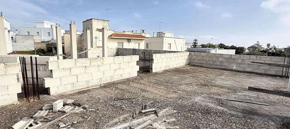 Квартира с 3 комнатами в Чистернино, Италия № 190888 11