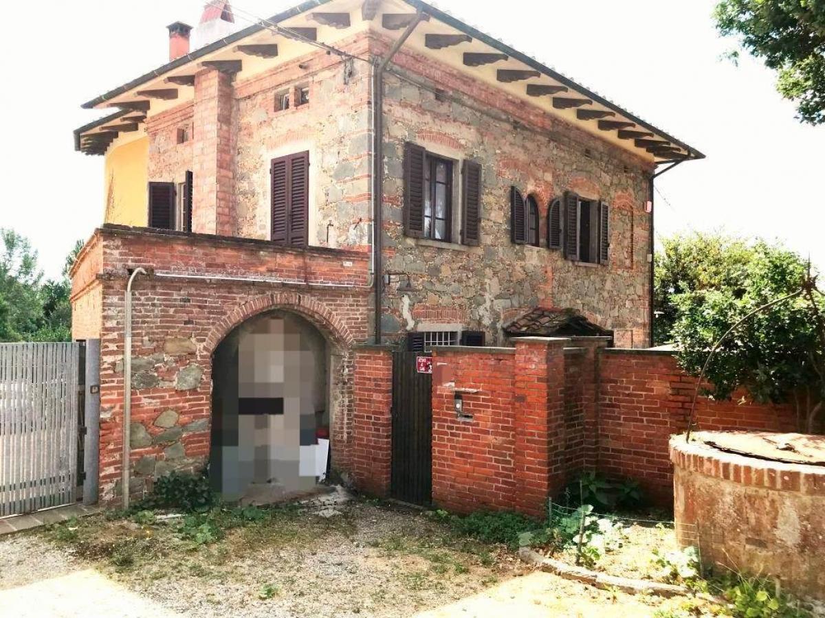 5 Schlafzimmer Haus in Altopascio, Italy, Nr. 861
