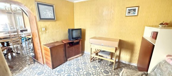 3 Schlafzimmer Wohnung in Piglio, Italy, Nr. 259265 15