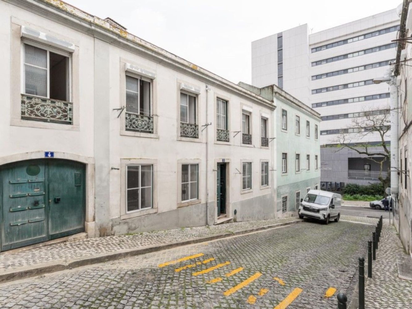  بناية في Lisbon, Portugal 142متر مربع رقم 145285