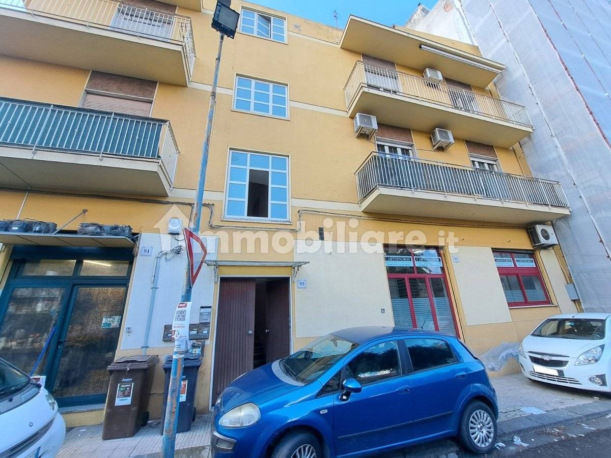 Apartamento T2 em Barcellona Pozzo di Gotto, Italy N.º 375909