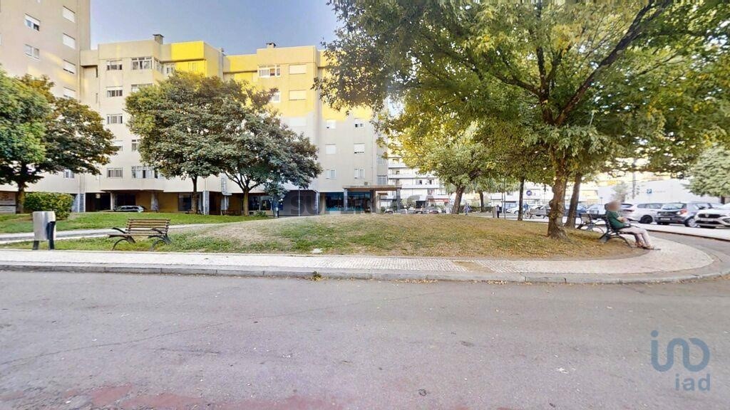 91m² Commercial property in Vila Nova de Gaia, Portugal No. 320929