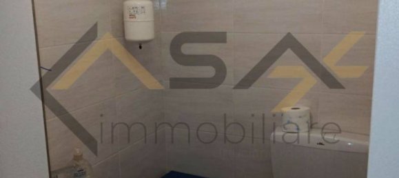 2 rooms Commercial property in Ferrara, Italy No. 310204 8