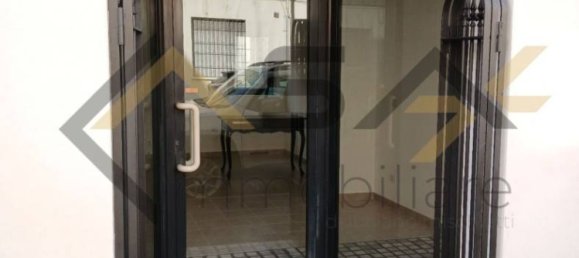2 rooms Commercial property in Ferrara, Italy No. 310204 10