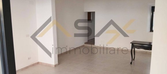 2 rooms Commercial property in Ferrara, Italy No. 310204 2