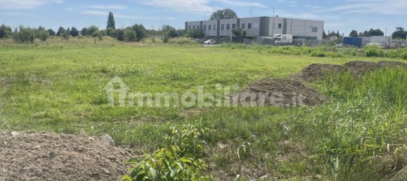 Terrain à Ferrara, Italy 3000m² No. 280609 2