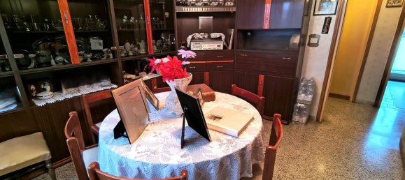 Квартира с 4 комнатами в Трани, Италия № 83031 8