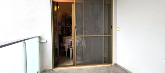 Квартира с 4 комнатами в Трани, Италия № 83031 21