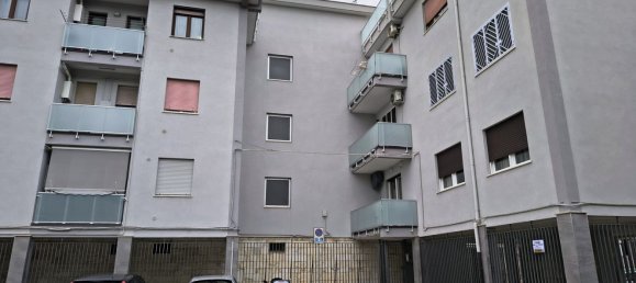 Квартира с 4 комнатами в Трани, Италия № 83031 29