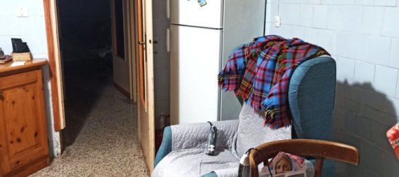 Квартира с 4 комнатами в Трани, Италия № 83031 32