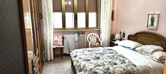 Квартира с 4 комнатами в Трани, Италия № 83031 14