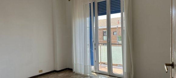 2 bedrooms Apartment in Milan, Italy No. 357794 7