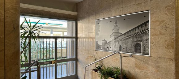 2 bedrooms Apartment in Milan, Italy No. 357794 21