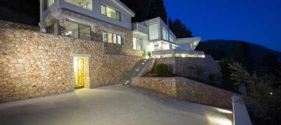 167 m² villa en venta en Lefkada, Kefalonia, Ionian Islands, Peloponnese, Western Greece and the Ionian, Greece № 92537 2