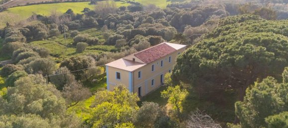 Дом с 12 комнатами в Темпьо Паузания, Италия № 39827 12