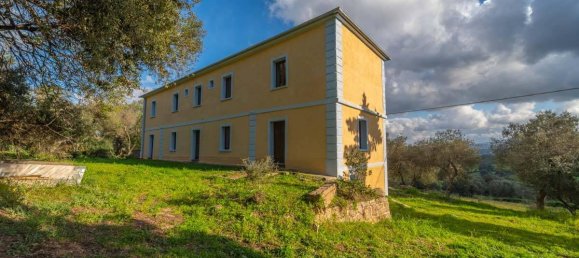 Дом с 12 комнатами в Темпьо Паузания, Италия № 39827 34