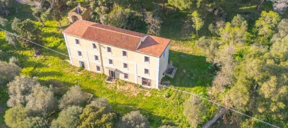 Дом с 12 комнатами в Темпьо Паузания, Италия № 39827 13