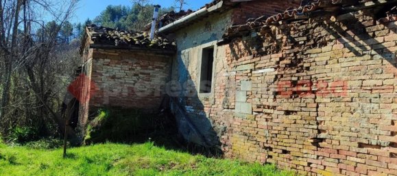 4 rooms House in Villa Collemandina, Italy No. 118147 10