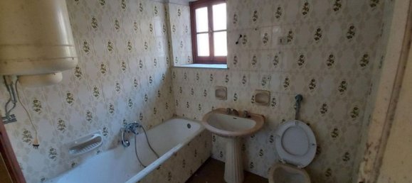 4 bedrooms Apartment in Sovramonte, Italy No. 372721 11