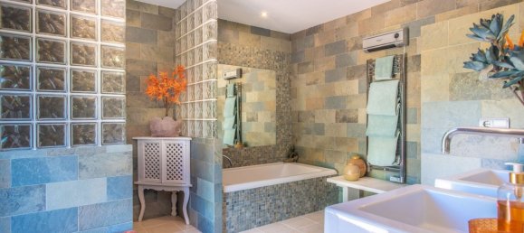 3 Schlafzimmer Haus in Estepona, Spain, Nr. 184203 11