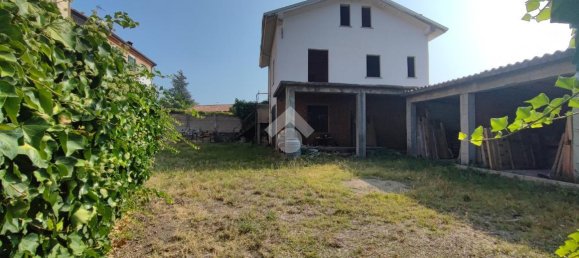 6 rooms House in Paderna, Italy No. 20850 8