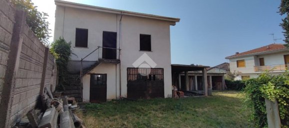 6 rooms House in Paderna, Italy No. 20850 7