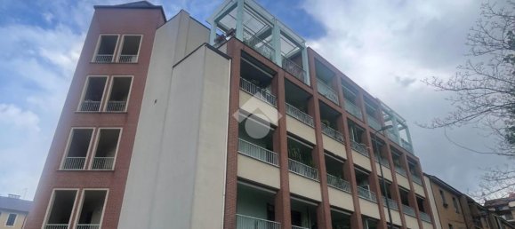 Apartamento de 1 dormitorio en Milan, Italy No. 378865 2