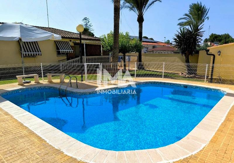 4 bedrooms House in L'Eliana, Spain No. 252078