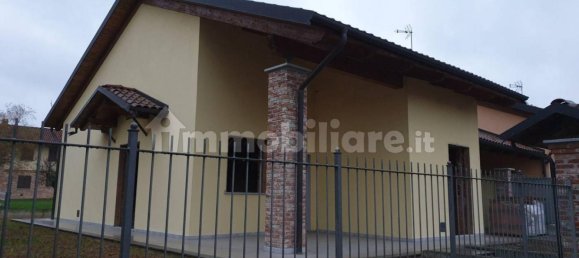 Villa de 4 dormitorios en Buttigliera d'Asti, Italy No. 128528 6