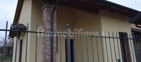 Villa de 4 dormitorios en Buttigliera d'Asti, Italy No. 128528 2