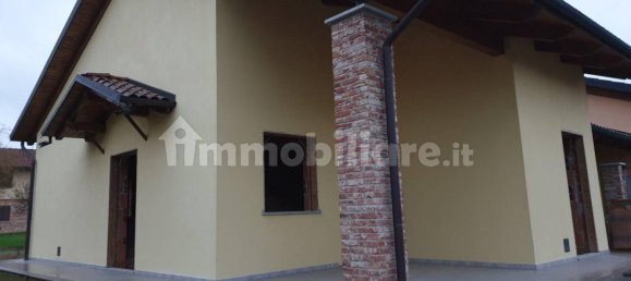 Villa de 4 dormitorios en Buttigliera d'Asti, Italy No. 128528 5