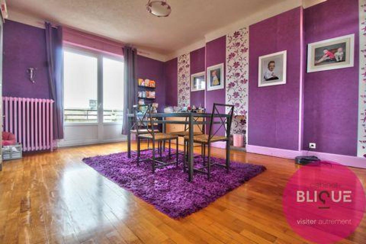 5 chambres Condo à Charmes, France No. 37204