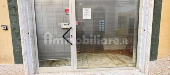 2-Zimmer Gewerbliche Immobilie in Ortona, Italy, Nr. 167428 25