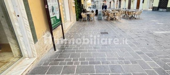 2-Zimmer Gewerbliche Immobilie in Ortona, Italy, Nr. 167428 28