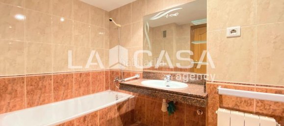 3 bedrooms Apartment in Badalona, Spain No. 145563 21