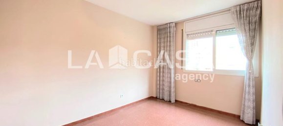 3 bedrooms Apartment in Badalona, Spain No. 145563 23
