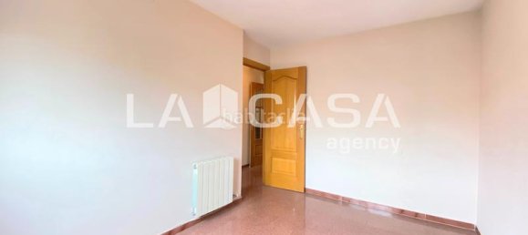 3 bedrooms Apartment in Badalona, Spain No. 145563 24