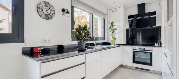 Дом с 3 спальнями в Вилье-сюр-Марн, Франция № 327010 3