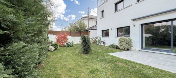 Дом с 3 спальнями в Вилье-сюр-Марн, Франция № 327010 7