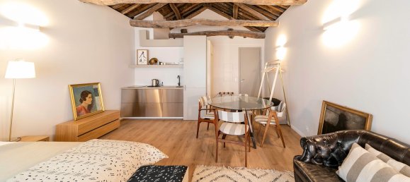 7 bedrooms Building in Porto, Portugal No. 129794 2