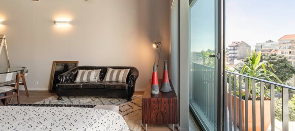 7 bedrooms Building in Porto, Portugal No. 129794 9