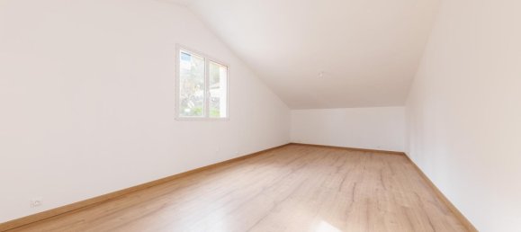 5 bedrooms Villa in Ceyrat, France No. 62232 14