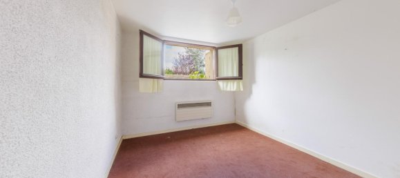 5 bedrooms Villa in Ceyrat, France No. 62232 15